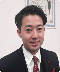 たまプラーザ教室教室長の松田弘明先生の写真